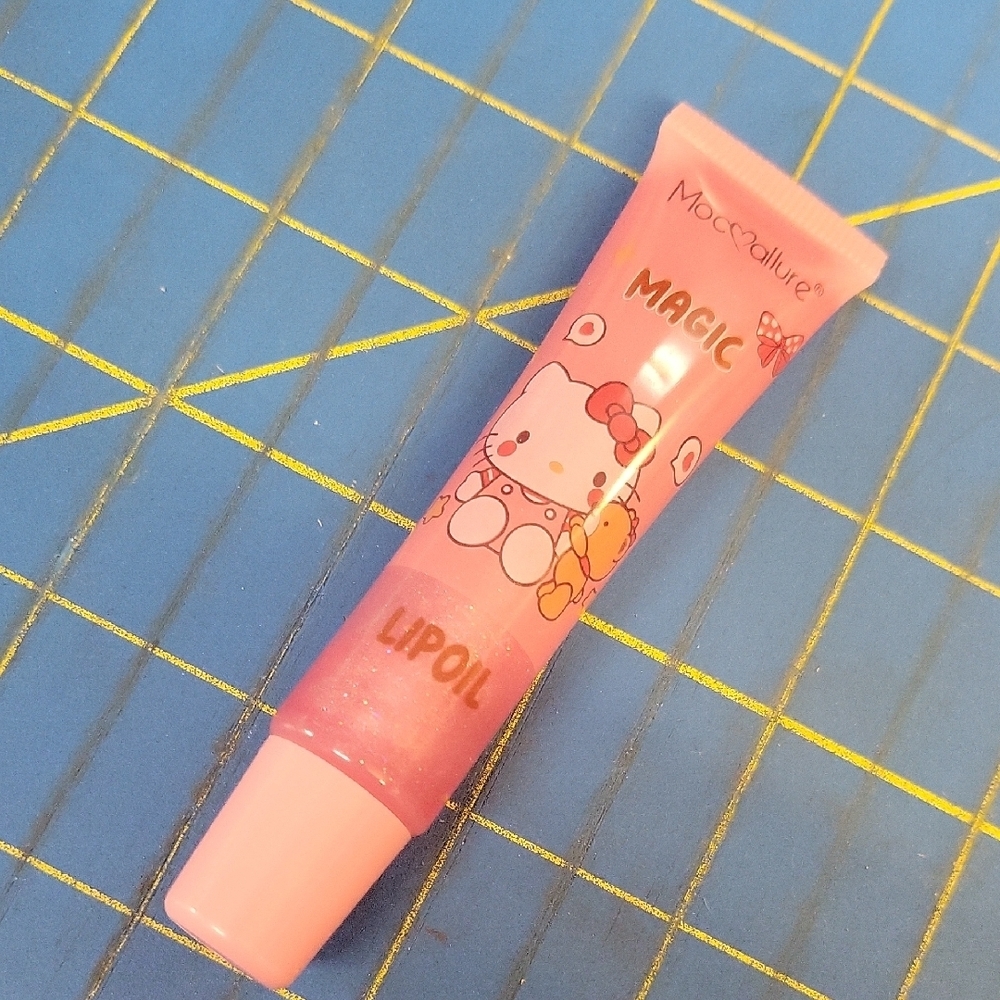 Mocoallure Hello Kitty Pink Lip Oil 8ml New Tube